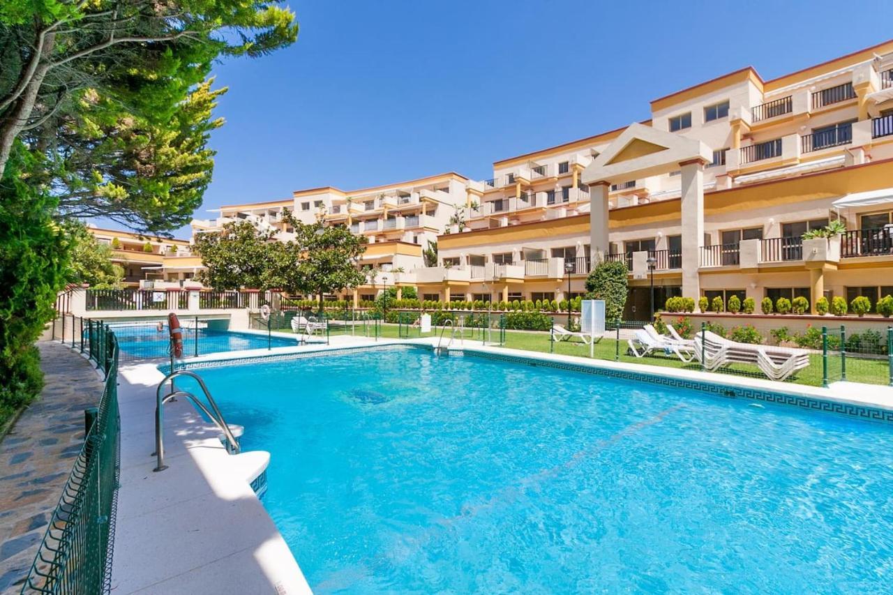 Oleholidays Romana Playa 223 Primera Linea Playa Appartement Marbella Buitenkant foto