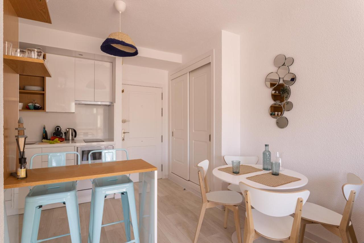 Oleholidays Romana Playa 223 Primera Linea Playa Appartement Marbella Buitenkant foto
